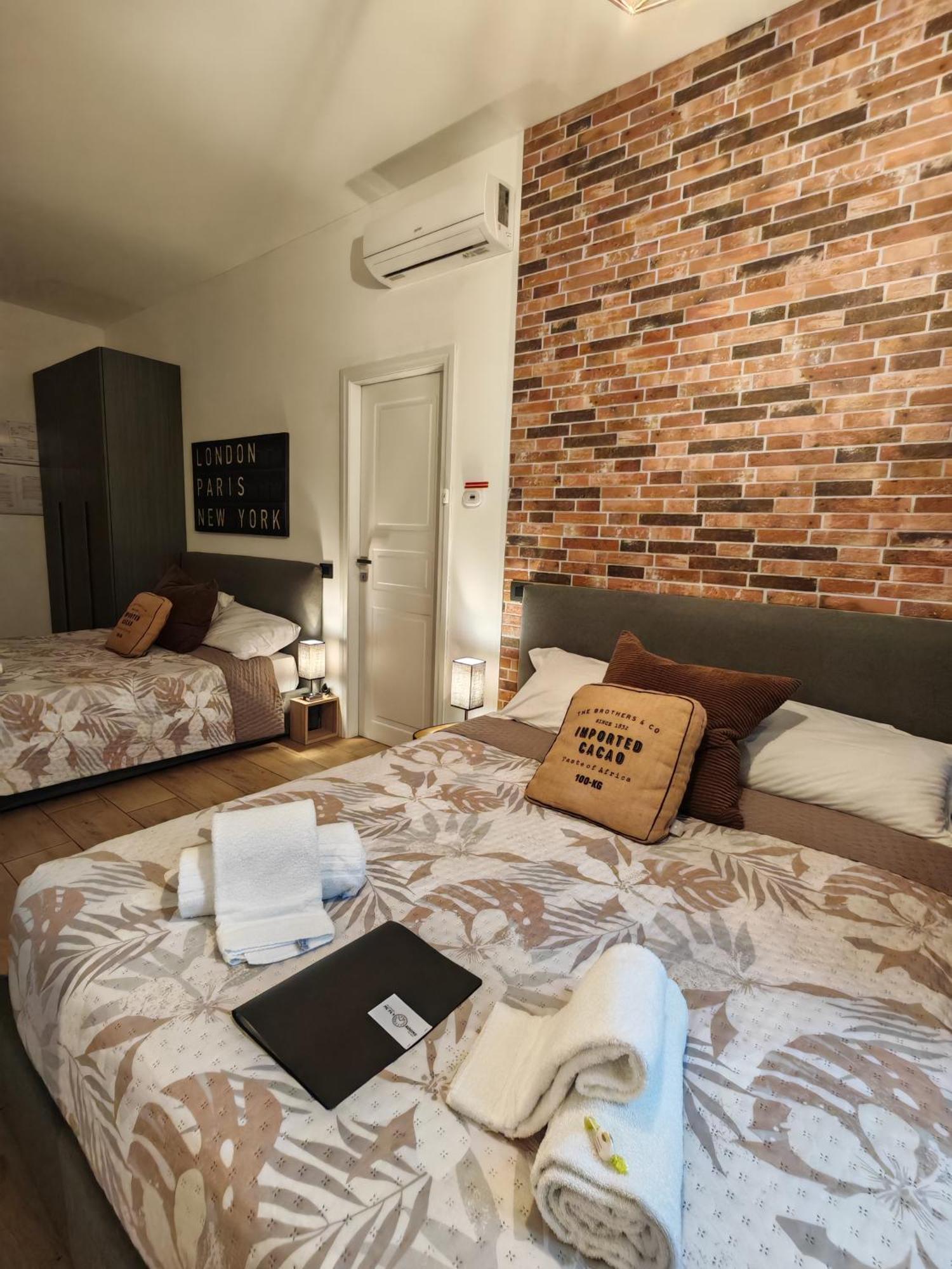 Mc Fly Rooms Malpensa Airport Γκαλλαράτε Εξωτερικό φωτογραφία